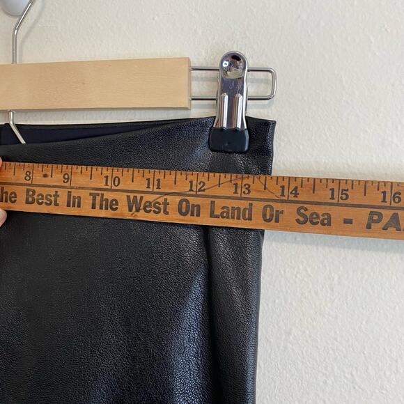 Commando Perfect Control Top Faux Leather Leggings Black Size Large - Picture 5 of 6